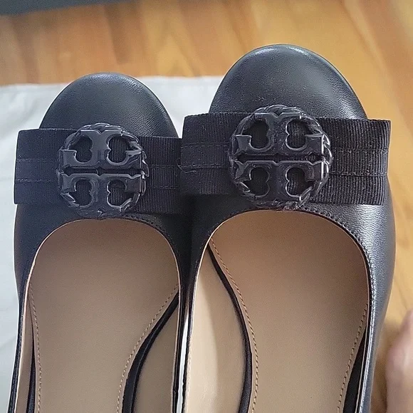Tory Burch heels - Picture 2 of 3